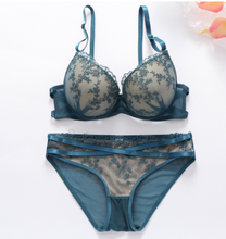 French Padded Bra and Panty Set - Ownz.Top